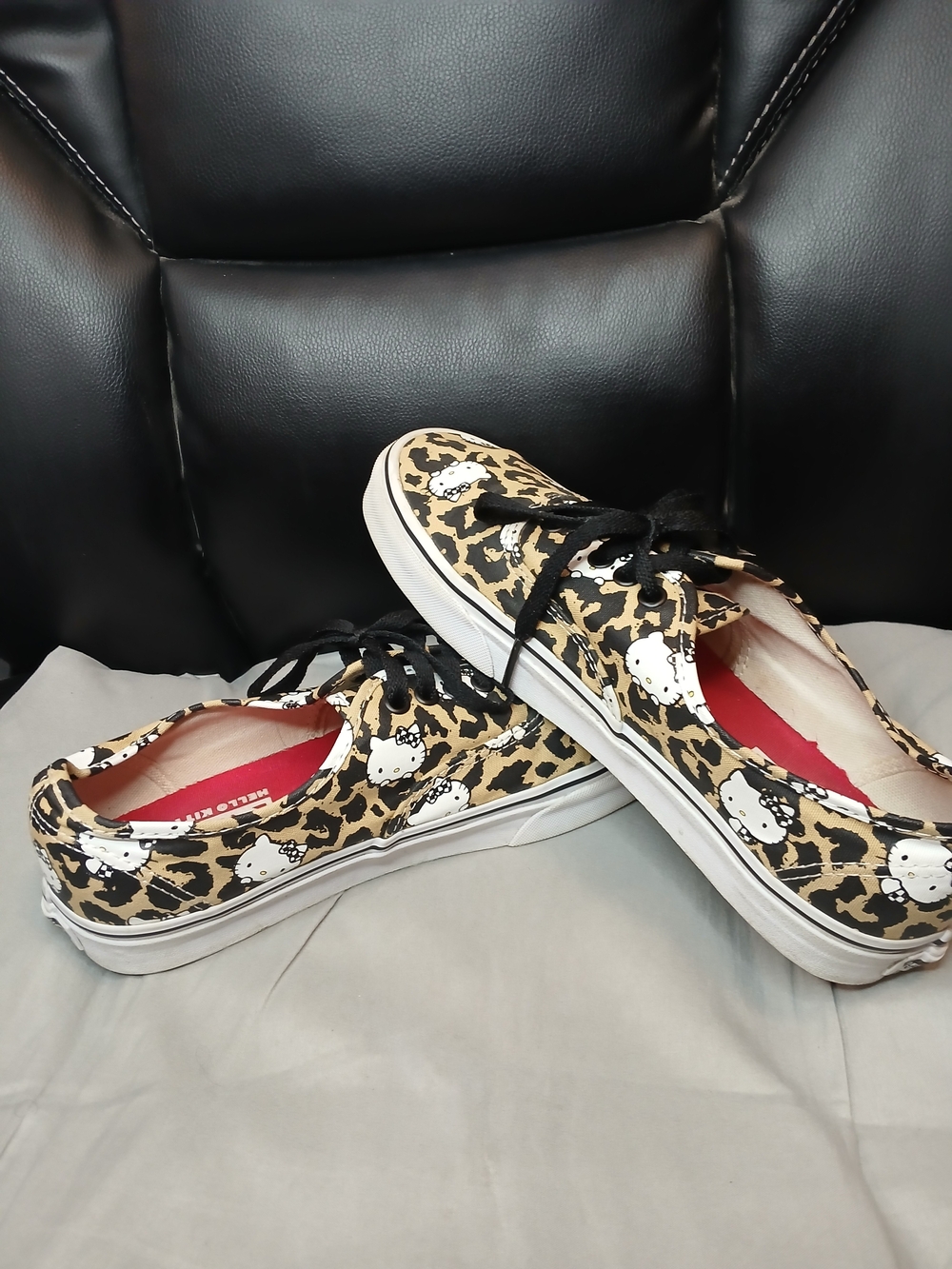 Vans Hello Kitty Leopard Print Canvas Sneakers in Black/Tan